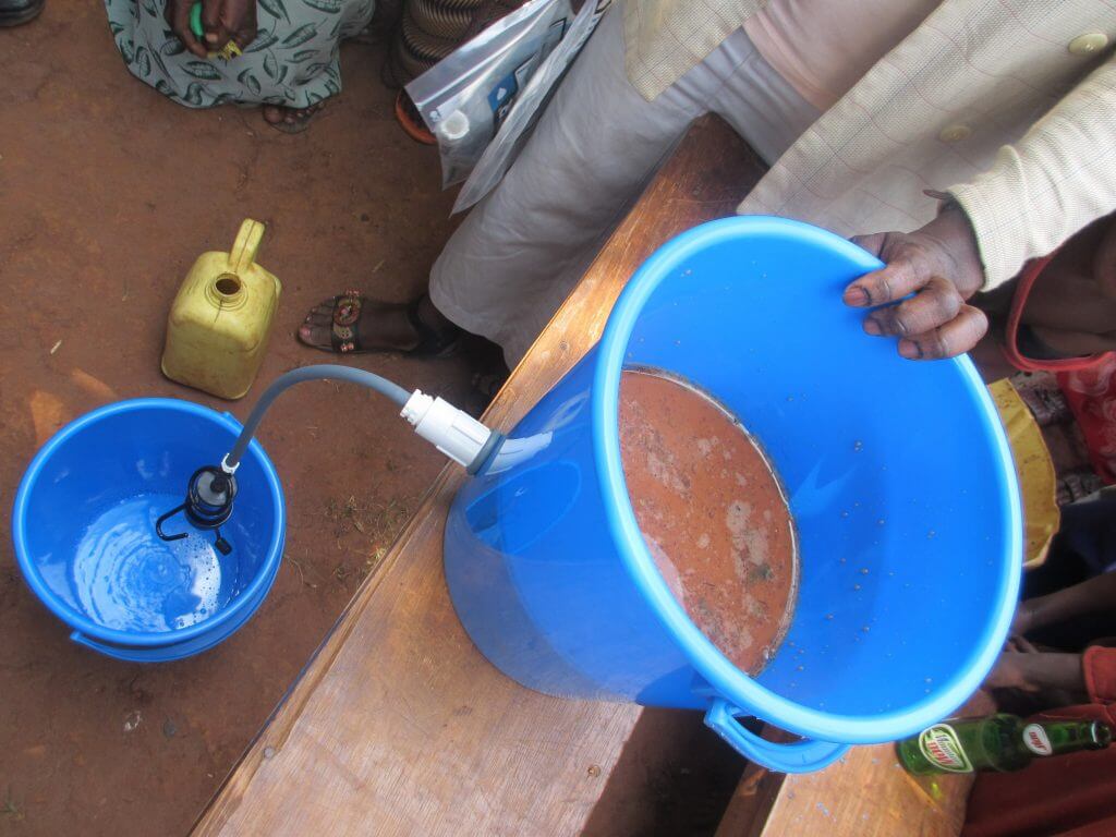 Water Filter Dirty Water to Clean Water